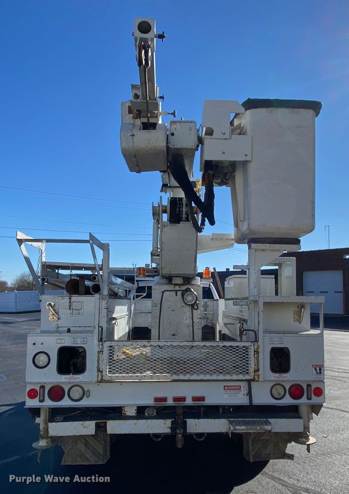 image for item EL9579 2014 Dodge Ram 5500  bucket truck