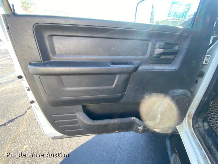 image for item EL9579 2014 Dodge Ram 5500  bucket truck