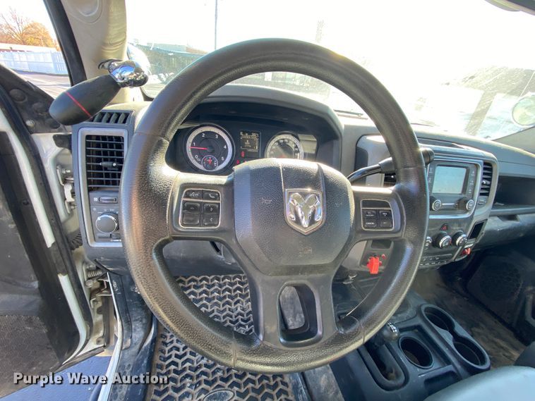 image for item EL9579 2014 Dodge Ram 5500  bucket truck