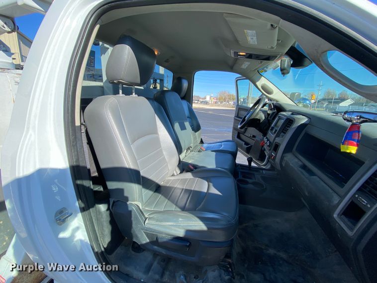 image for item EL9579 2014 Dodge Ram 5500  bucket truck