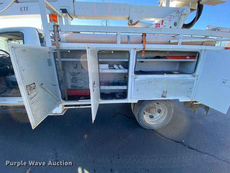 image for item EL9579 2014 Dodge Ram 5500  bucket truck