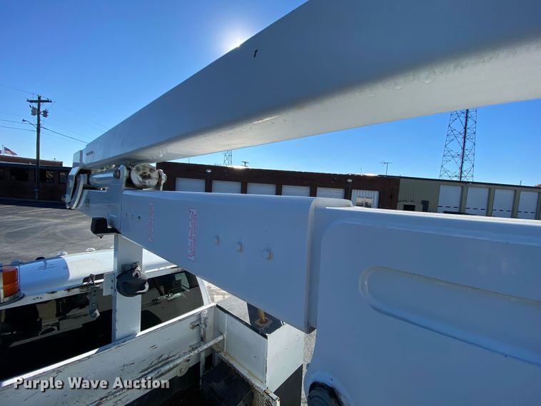 image for item EL9579 2014 Dodge Ram 5500  bucket truck