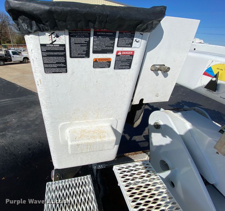 image for item EL9579 2014 Dodge Ram 5500  bucket truck