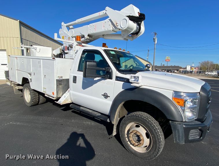 image for item EL9580 2016 Ford F550 Super Duty  bucket truck