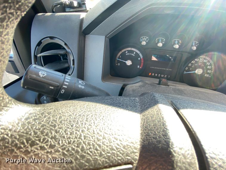 image for item EL9580 2016 Ford F550 Super Duty  bucket truck