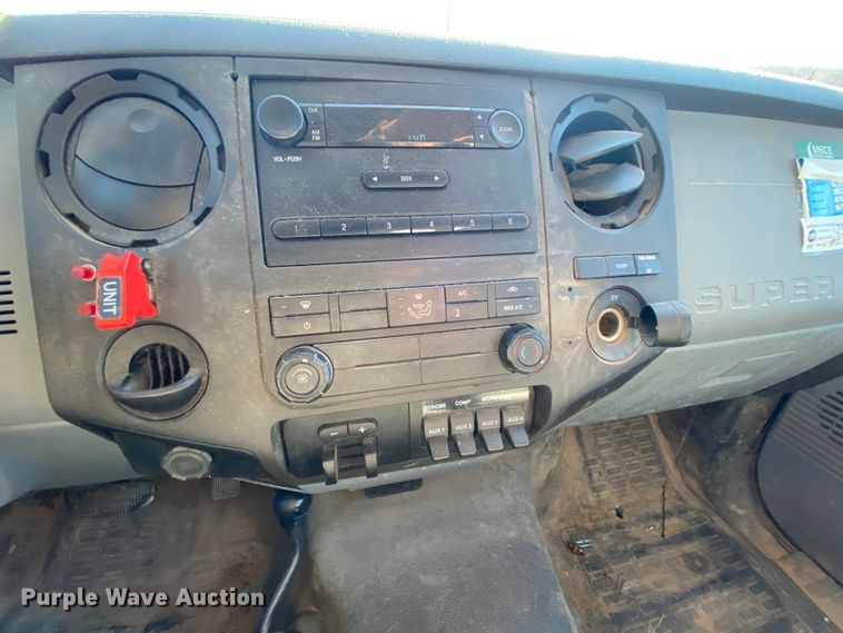 image for item EL9580 2016 Ford F550 Super Duty  bucket truck