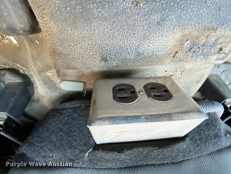 image for item EL9580 2016 Ford F550 Super Duty  bucket truck