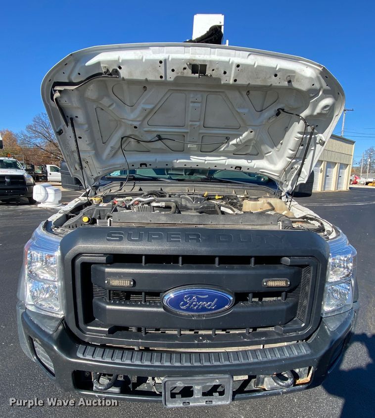 image for item EL9580 2016 Ford F550 Super Duty  bucket truck