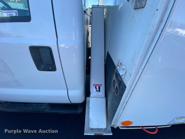 image for item EL9580 2016 Ford F550 Super Duty  bucket truck