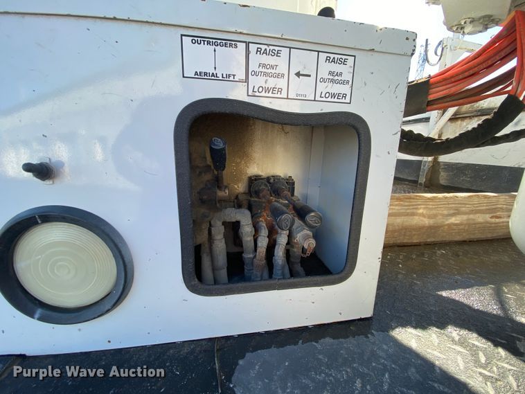 image for item EL9580 2016 Ford F550 Super Duty  bucket truck