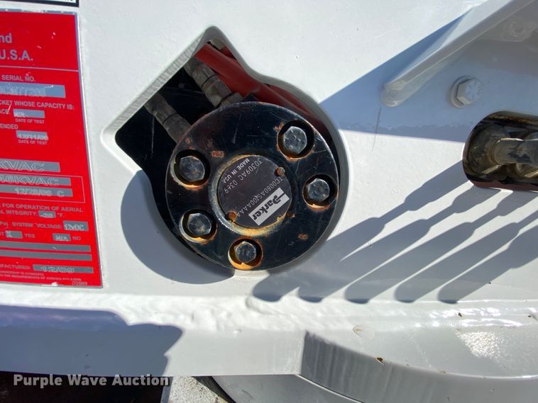 image for item EL9580 2016 Ford F550 Super Duty  bucket truck