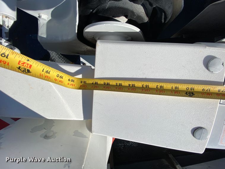 image for item EL9580 2016 Ford F550 Super Duty  bucket truck