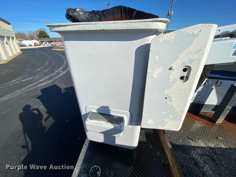 image for item EL9580 2016 Ford F550 Super Duty  bucket truck