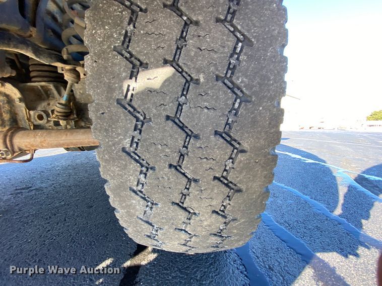 image for item EL9580 2016 Ford F550 Super Duty  bucket truck