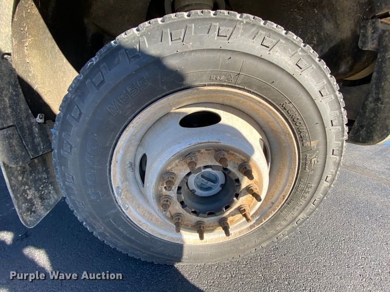 image for item EL9580 2016 Ford F550 Super Duty  bucket truck