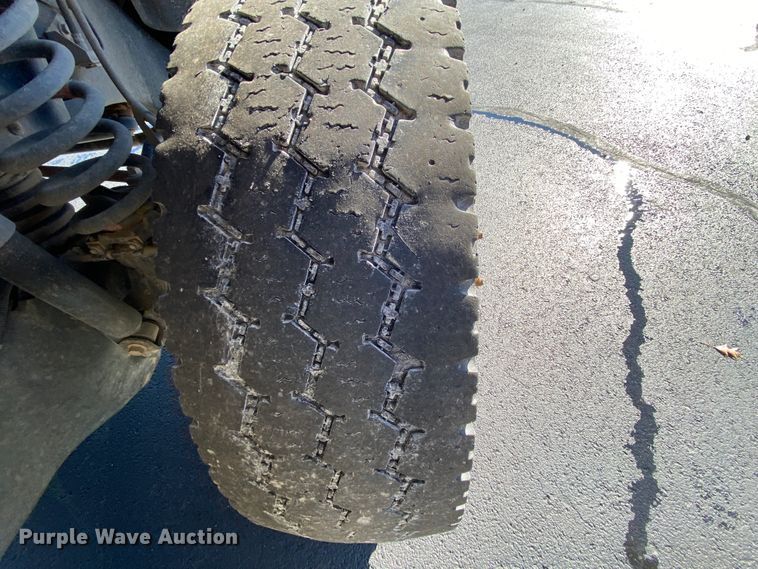 image for item EL9580 2016 Ford F550 Super Duty  bucket truck