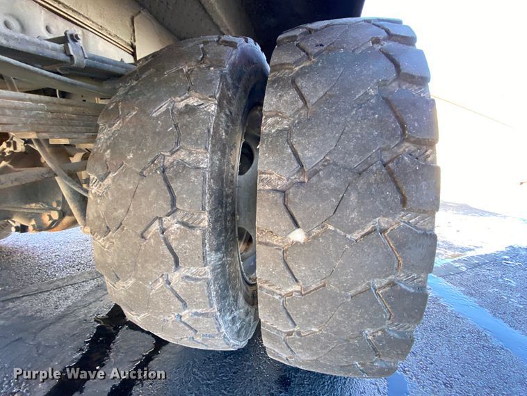 image for item EL9580 2016 Ford F550 Super Duty  bucket truck