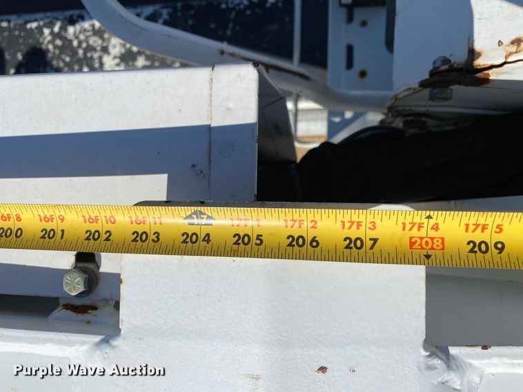 image for item EL9583 2008 International WorkStar 7400  digger derrick truck