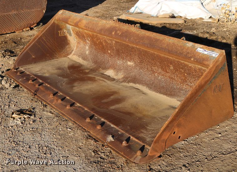 image for item EO9850 Caterpillar 270 73"W skid steer bucket