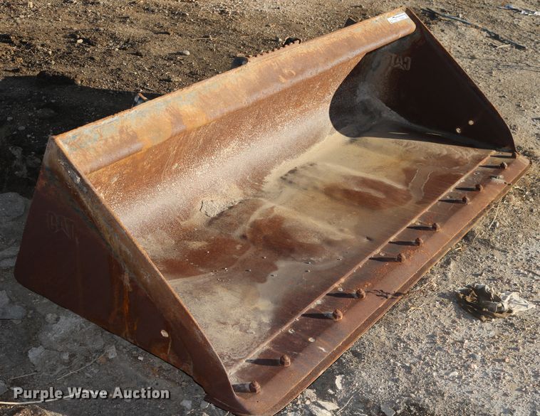 image for item EO9850 Caterpillar 270 73"W skid steer bucket