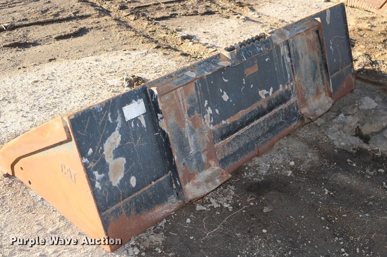 image for item EO9850 Caterpillar 270 73"W skid steer bucket