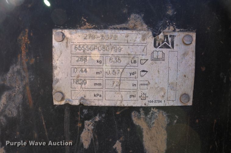 image for item EO9850 Caterpillar 270 73"W skid steer bucket