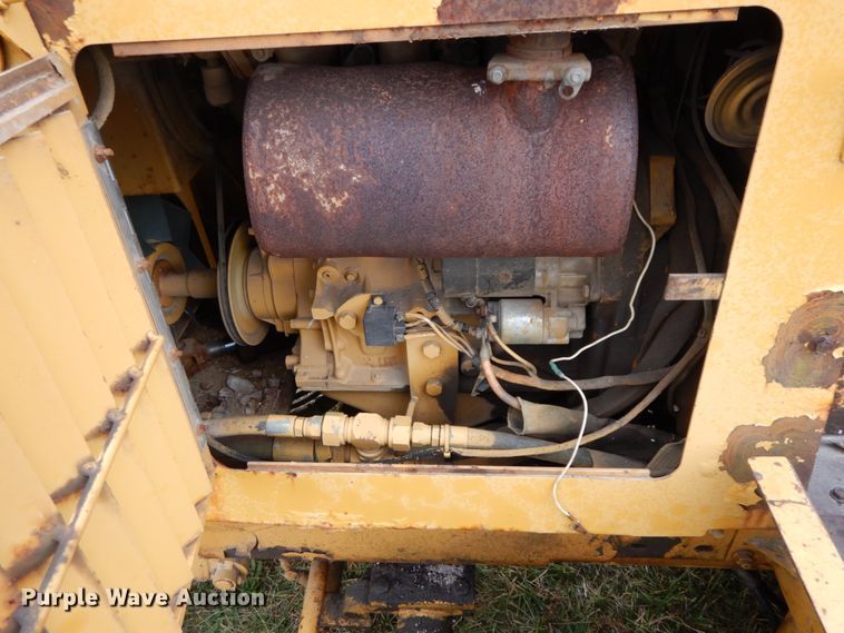 image for item FG9682 1996 Vermeer V4150A  trencher