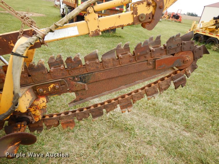 image for item FG9682 1996 Vermeer V4150A  trencher