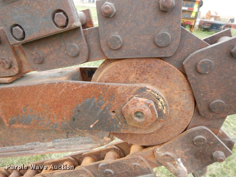 image for item FG9682 1996 Vermeer V4150A  trencher