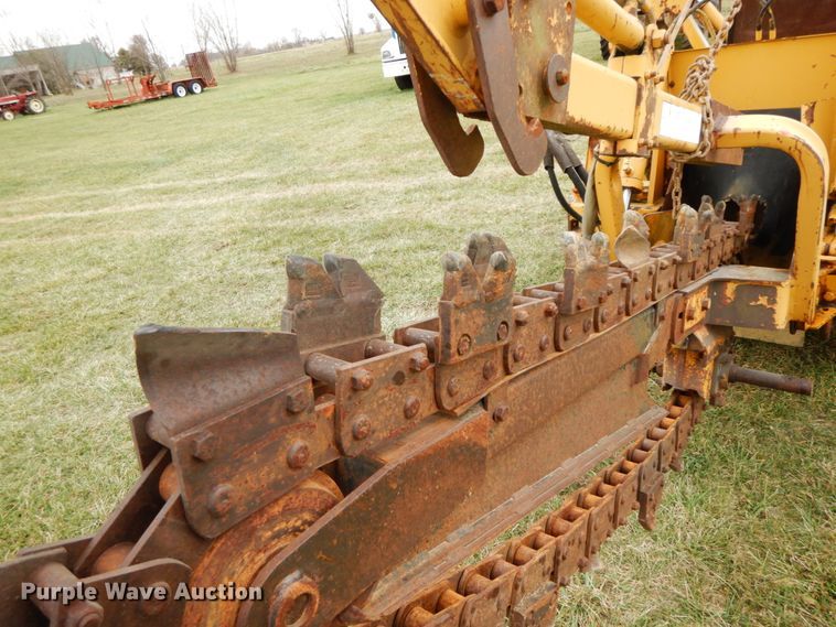 image for item FG9682 1996 Vermeer V4150A  trencher