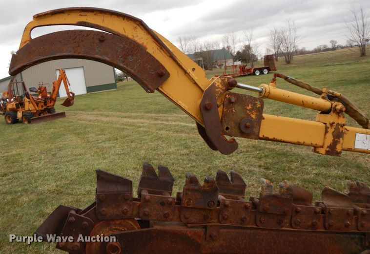image for item FG9682 1996 Vermeer V4150A  trencher
