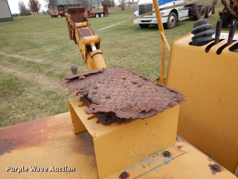 image for item FG9682 1996 Vermeer V4150A  trencher