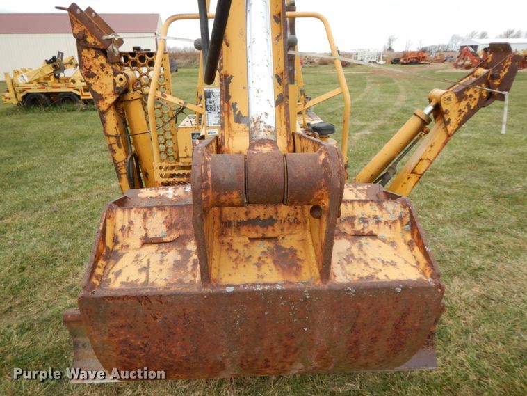 image for item FG9682 1996 Vermeer V4150A  trencher
