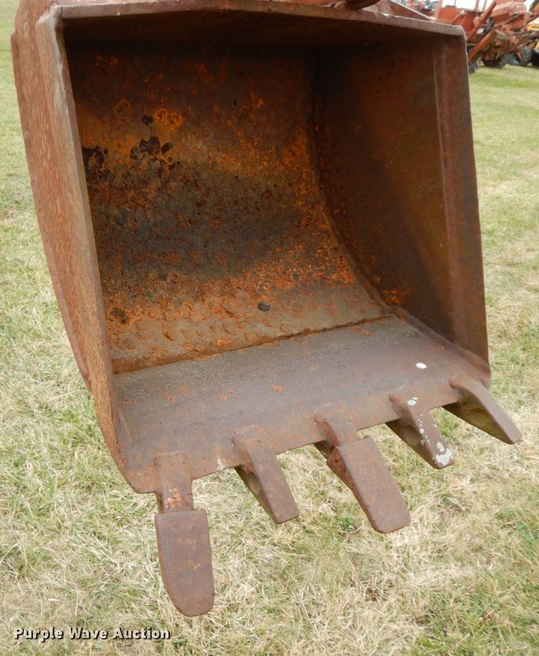 image for item FG9682 1996 Vermeer V4150A  trencher