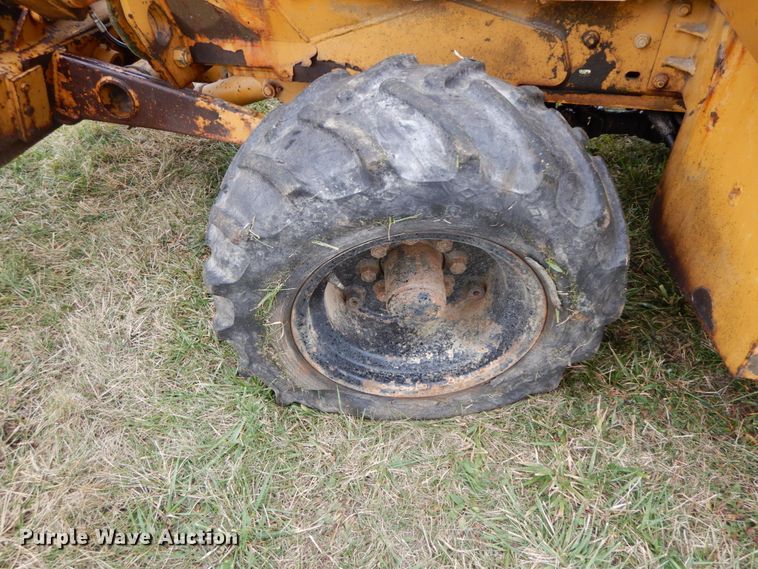 image for item FG9682 1996 Vermeer V4150A  trencher