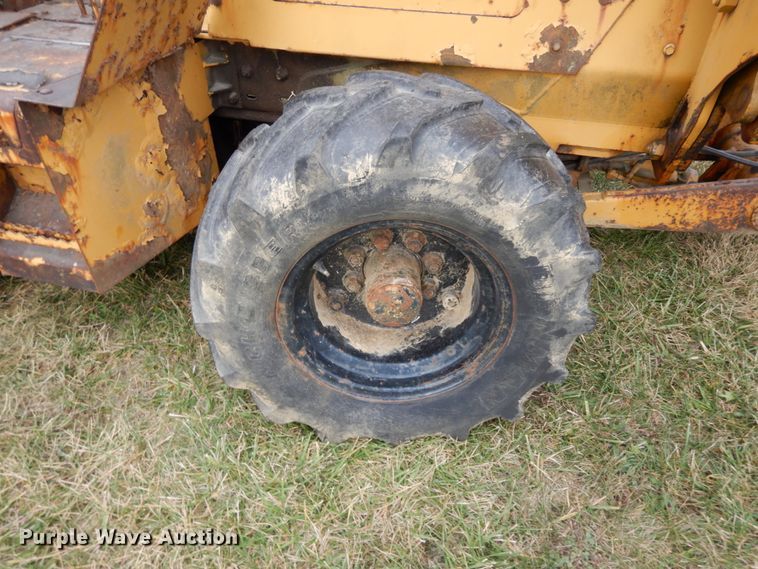 image for item FG9682 1996 Vermeer V4150A  trencher