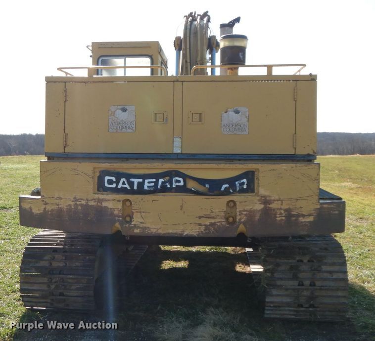 image for item FG9696 1989 Caterpillar 225B LC  excavator