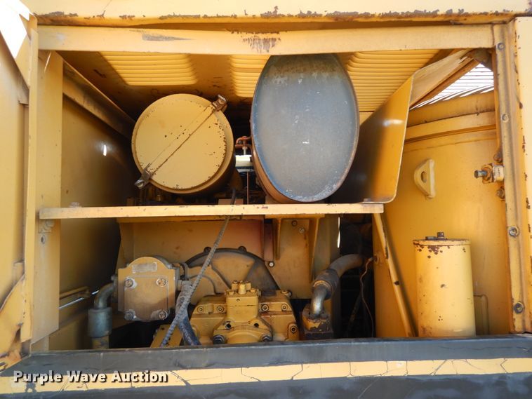 image for item FG9696 1989 Caterpillar 225B LC  excavator