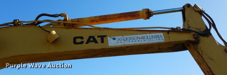 image for item FG9696 1989 Caterpillar 225B LC  excavator