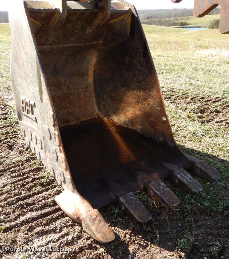 image for item FG9696 1989 Caterpillar 225B LC  excavator