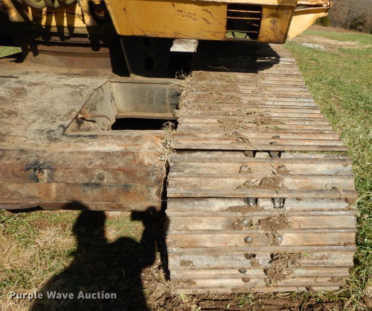 image for item FG9696 1989 Caterpillar 225B LC  excavator