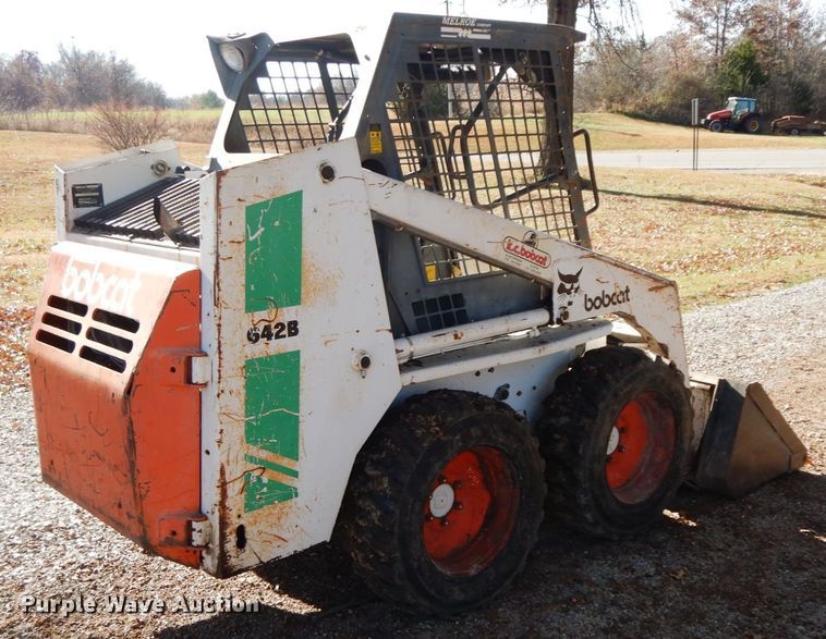 image for item FG9698 1988 Bobcat 642B  skid steer loader