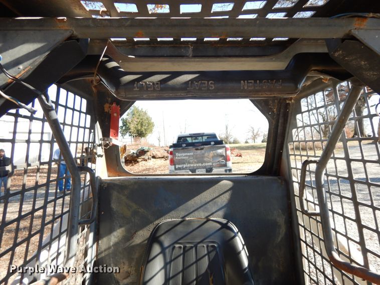 image for item FG9698 1988 Bobcat 642B  skid steer loader