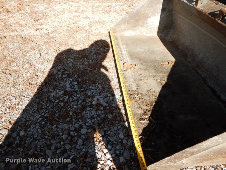 image for item FG9698 1988 Bobcat 642B  skid steer loader