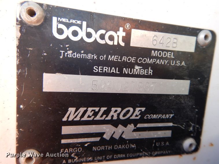 image for item FG9698 1988 Bobcat 642B  skid steer loader