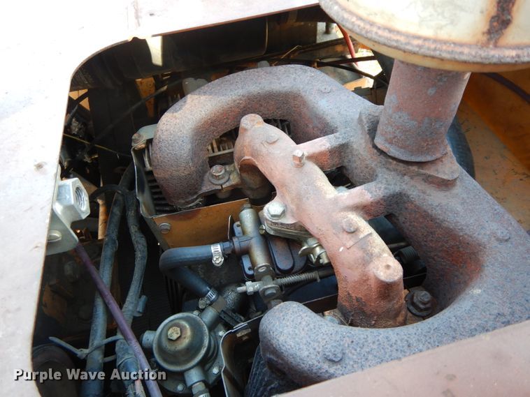 image for item FG9699 1989 Case 360G  trencher