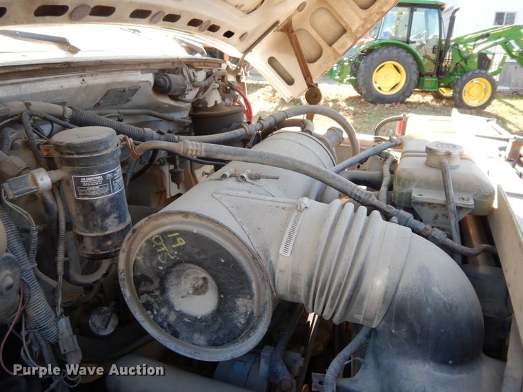 image for item FG9707 1991 Ford F800  bucket truck