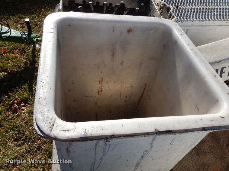 image for item FG9707 1991 Ford F800  bucket truck