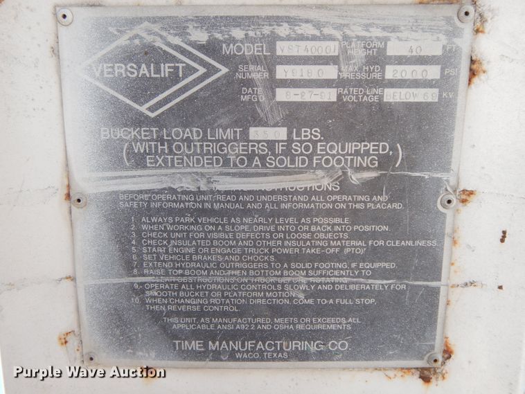 image for item FG9707 1991 Ford F800  bucket truck