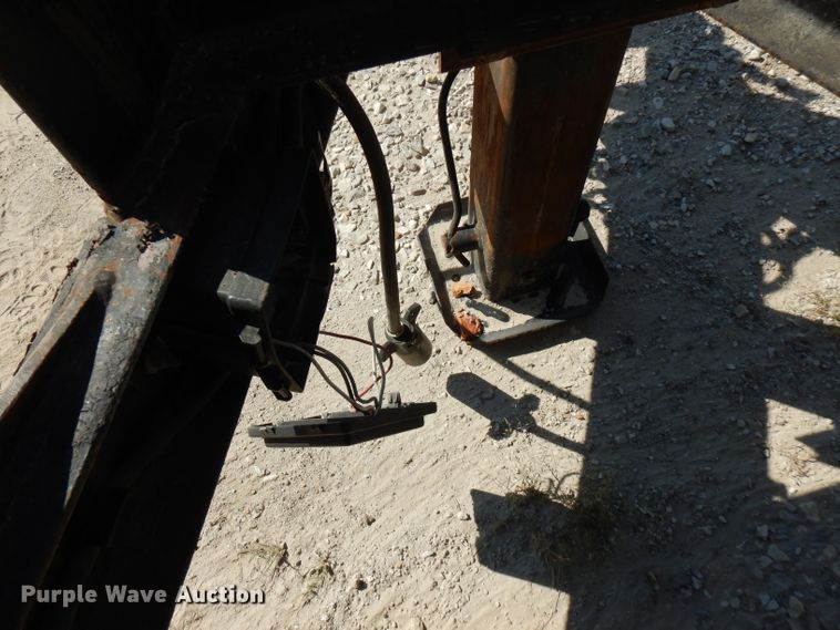 image for item FR9220 2015 Trailerman equipment trailer